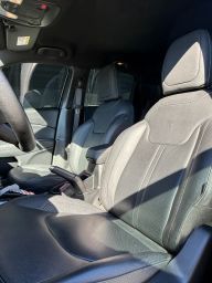 https://img.olx.com.br/thumbs256x256/17/179619802149791.jpg