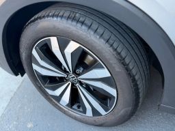 https://img.olx.com.br/thumbs256x256/17/179678665992429.jpg