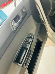 https://img.olx.com.br/thumbs256x256/17/179692440819028.jpg
