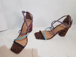 https://img.olx.com.br/thumbs256x256/18/180542750780740.jpg