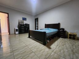 https://img.olx.com.br/thumbs256x256/18/180571283849709.jpg