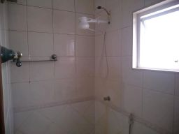 https://img.olx.com.br/thumbs256x256/18/180586648063544.jpg