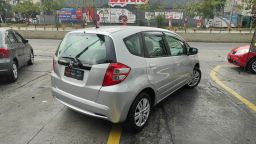 https://img.olx.com.br/thumbs256x256/18/180682457554977.jpg