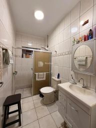 https://img.olx.com.br/thumbs256x256/18/180690430510003.jpg