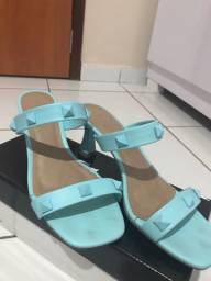 Título do anúncio: Vendo sandália Pitaya