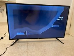 Título do anúncio: Tv Samsung 4k 48? tela quebrada 