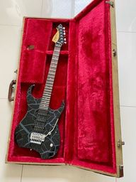 Título do anúncio: Guitarra Tagima Arrow 2 com Case.