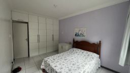 https://img.olx.com.br/thumbs256x256/18/181533280003265.jpg