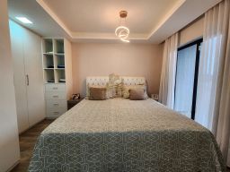 https://img.olx.com.br/thumbs256x256/18/181570513758399.jpg