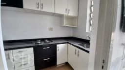 https://img.olx.com.br/thumbs256x256/18/181588405660977.jpg