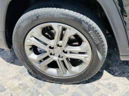 https://img.olx.com.br/thumbs256x256/18/181640421221021.jpg