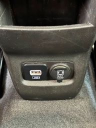 https://img.olx.com.br/thumbs256x256/18/181672685422642.jpg