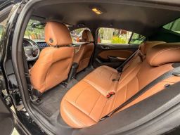 https://img.olx.com.br/thumbs256x256/18/181681432630506.jpg