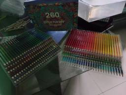 Título do anúncio: Lápis de cor profissional de 260 cores seminovo 