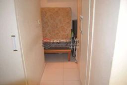 https://img.olx.com.br/thumbs256x256/18/182486186937693.jpg