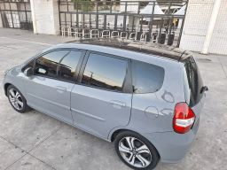 https://img.olx.com.br/thumbs256x256/18/182558642885107.jpg