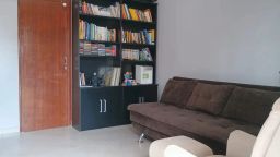 https://img.olx.com.br/thumbs256x256/18/182592882837163.jpg