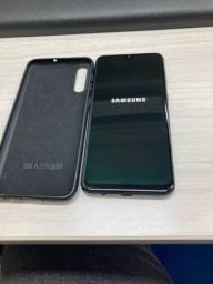 Título do anúncio: Samsung A50 semi novo 