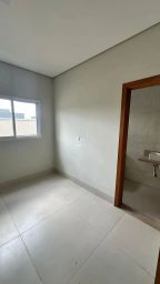 https://img.olx.com.br/thumbs256x256/18/183531404000439.jpg
