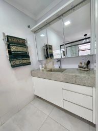 https://img.olx.com.br/thumbs256x256/18/183595516504574.jpg