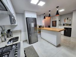 https://img.olx.com.br/thumbs256x256/18/183595638137889.jpg