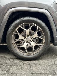 https://img.olx.com.br/thumbs256x256/18/183612554850314.jpg