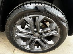https://img.olx.com.br/thumbs256x256/18/183618072016080.jpg