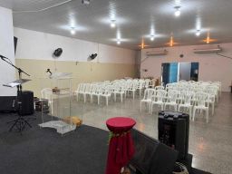 https://img.olx.com.br/thumbs256x256/18/183656425059220.jpg