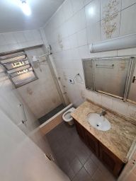 https://img.olx.com.br/thumbs256x256/18/183668299494099.jpg