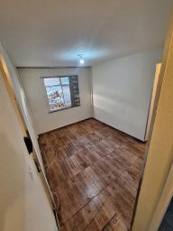 https://img.olx.com.br/thumbs256x256/18/183696173427780.jpg