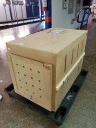 Título do anúncio: Caixa de madeira p/ transporte padrão IATA
