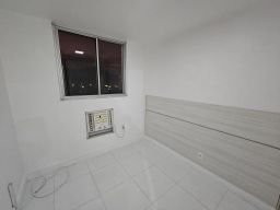 https://img.olx.com.br/thumbs256x256/18/184444667263043.jpg