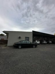 https://img.olx.com.br/thumbs256x256/18/184567623968445.jpg