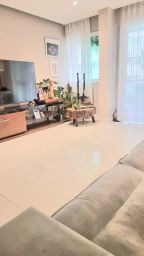 https://img.olx.com.br/thumbs256x256/18/184571168010082.jpg