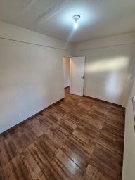 https://img.olx.com.br/thumbs256x256/18/184616299183407.jpg
