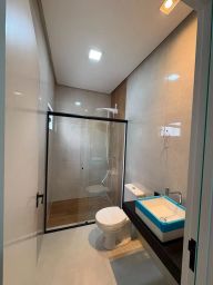 https://img.olx.com.br/thumbs256x256/18/184654324498228.jpg