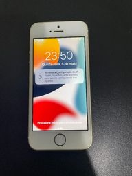 Título do anúncio: iPhone SE, Dourado, 32GB