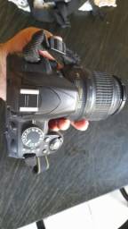 Título do anúncio: Câmera Nikon D3100