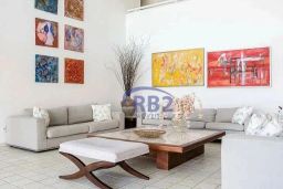 https://img.olx.com.br/thumbs256x256/18/185565045727740.jpg