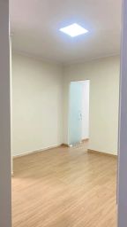 https://img.olx.com.br/thumbs256x256/18/185566638839712.jpg