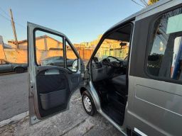 https://img.olx.com.br/thumbs256x256/18/185650557212954.jpg