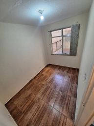 https://img.olx.com.br/thumbs256x256/18/185698651107760.jpg