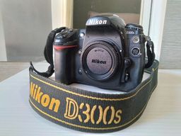 Título do anúncio: Camera Nikon D300s corpo + bateria + carregador + cartão 
