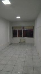 https://img.olx.com.br/thumbs256x256/18/186677185112351.jpg