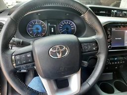 Título do anúncio: Toyota Hilux