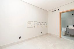 https://img.olx.com.br/thumbs256x256/18/187519847509099.jpg