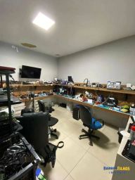 https://img.olx.com.br/thumbs256x256/18/187536283414565.jpg
