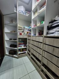 https://img.olx.com.br/thumbs256x256/18/187543284396553.jpg