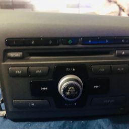 https://img.olx.com.br/thumbs256x256/18/187596756135725.jpg