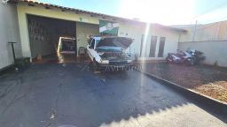 https://img.olx.com.br/thumbs256x256/19/190561520493013.jpg